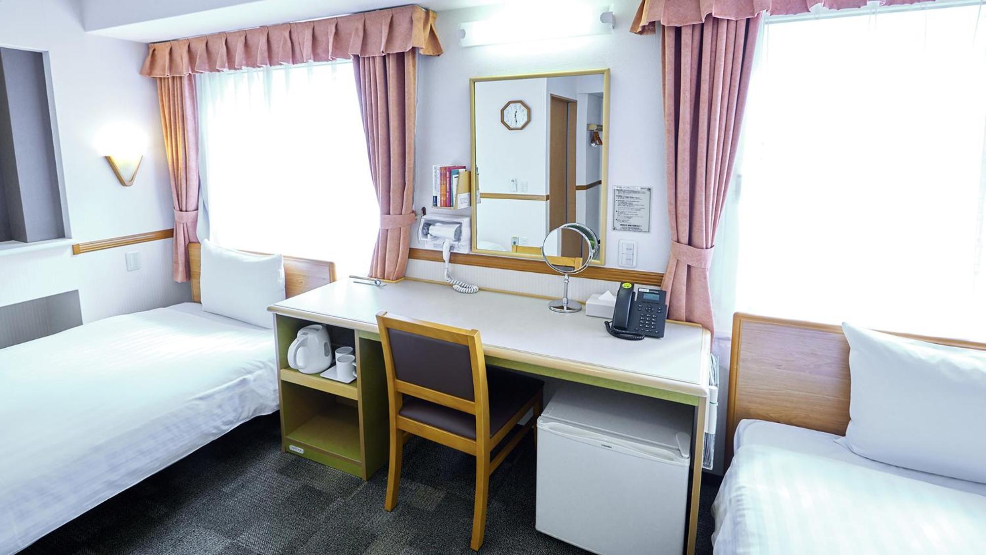 Toyoko Inn Shin-Yamaguchi-Eki Shinkansen-Guchi חדר תמונה
