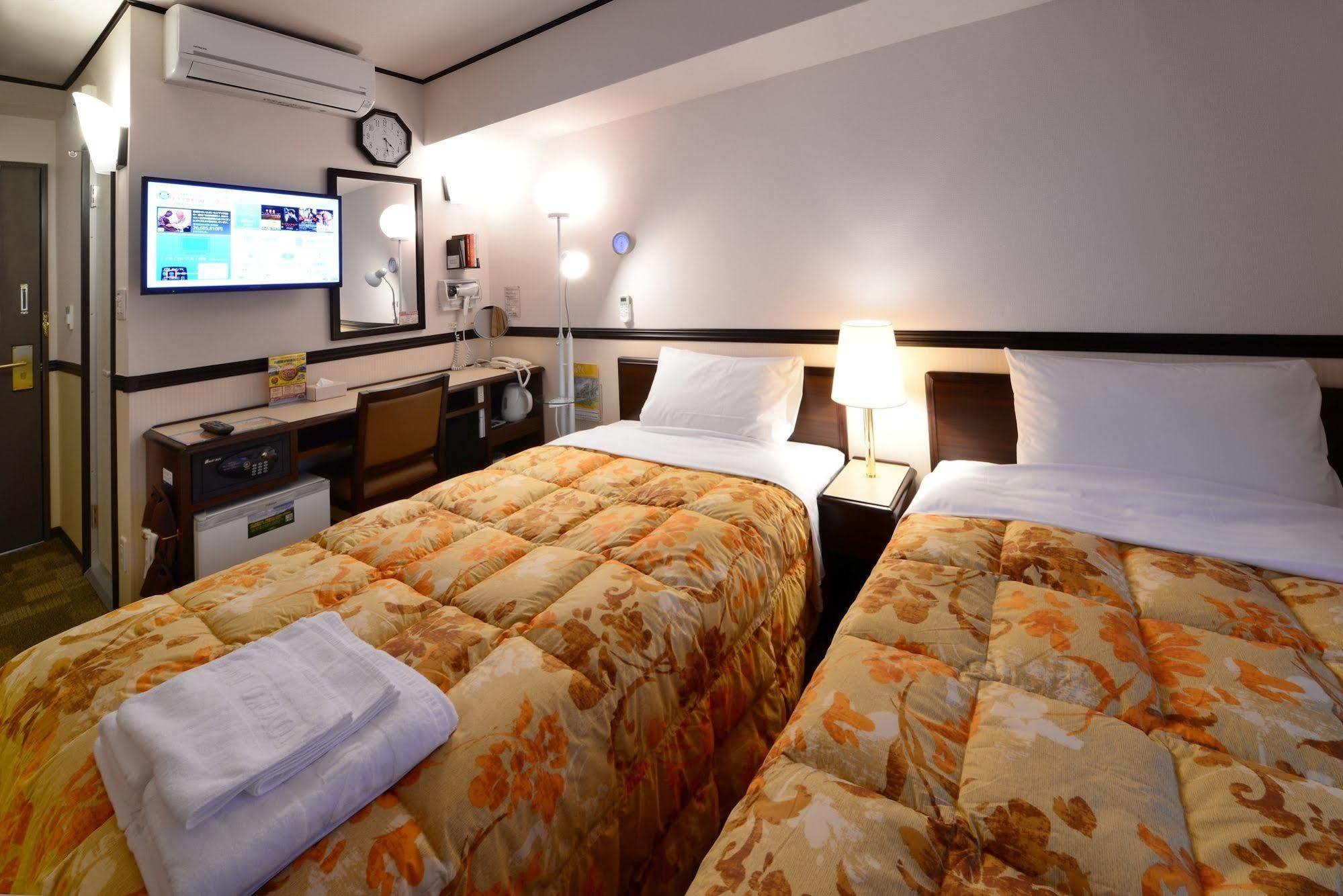 Toyoko Inn Shin-Yamaguchi-Eki Shinkansen-Guchi מראה חיצוני תמונה